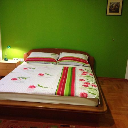 Guest House Seperic ياستريبارسكو المظهر الخارجي الصورة