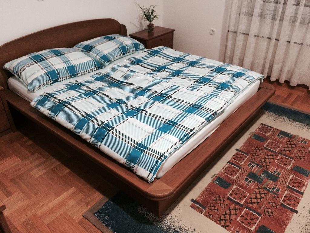Guest House Seperic ياستريبارسكو الغرفة الصورة